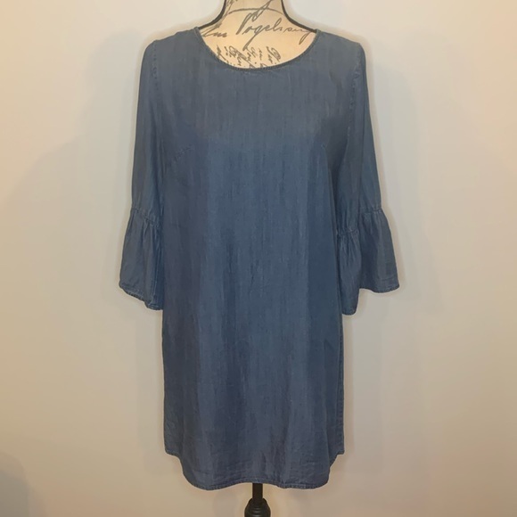 Paper Crane chambray pullover shift style dress bell sleeve M - Picture 1 of 5